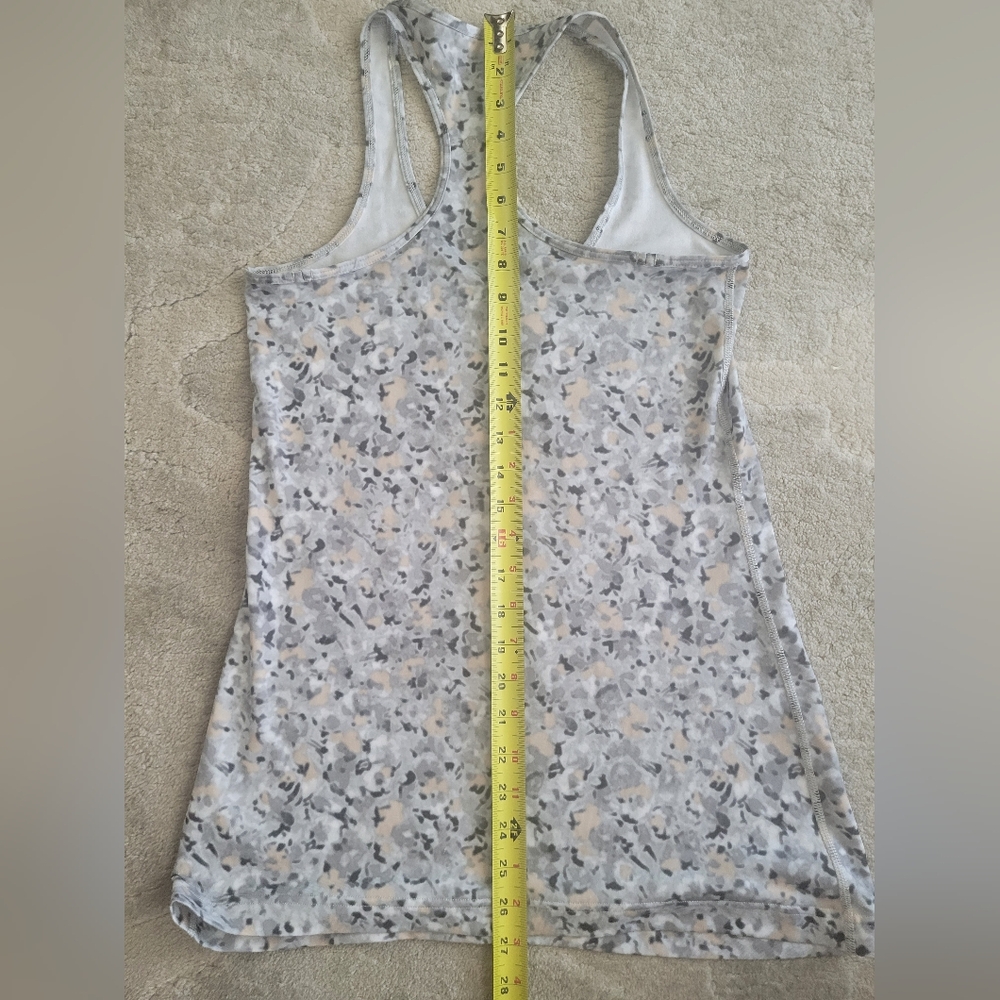 Tanktop - Picture 3 of 6
